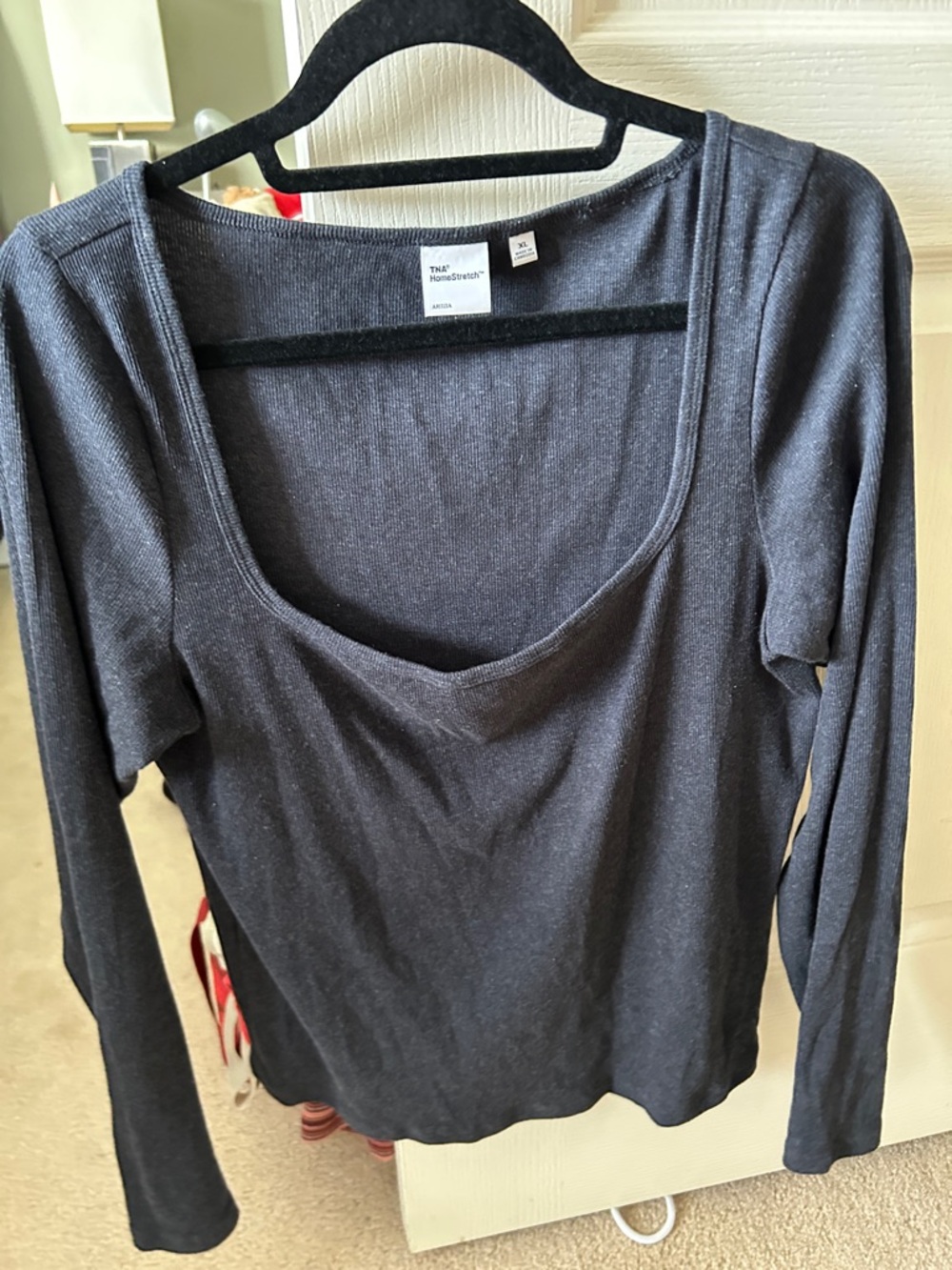 Aritzia TNA Ribbed Scoop Neck Top - Charcoal